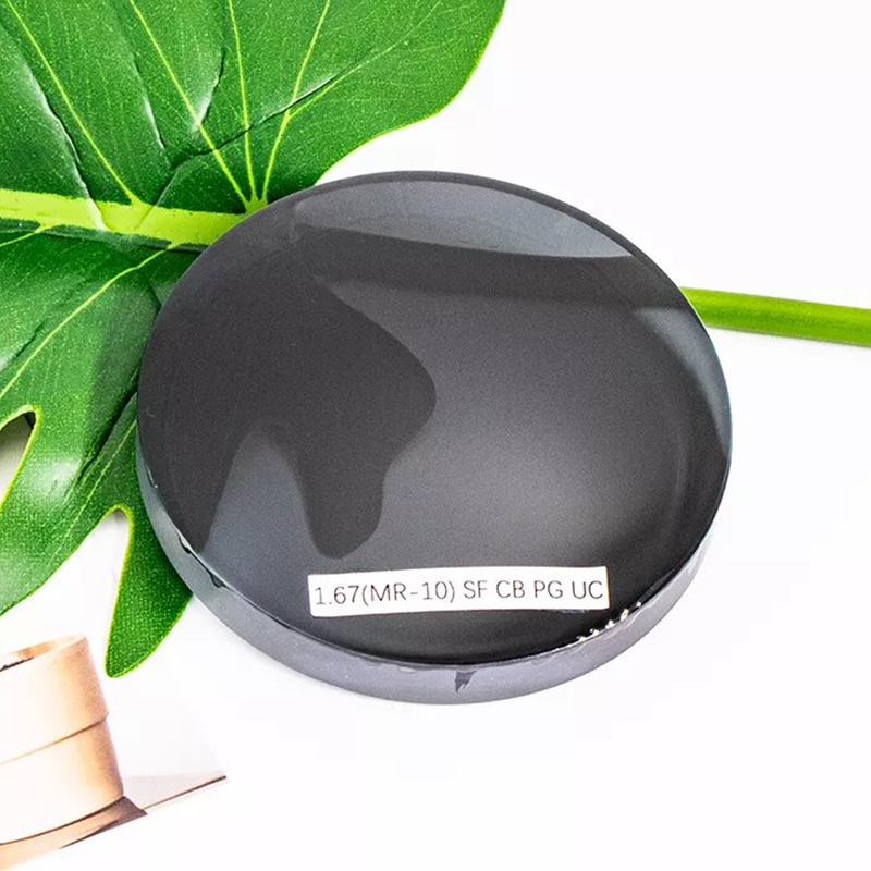 1,67 Puolivalmis fotokrominen yksinäkölinssi