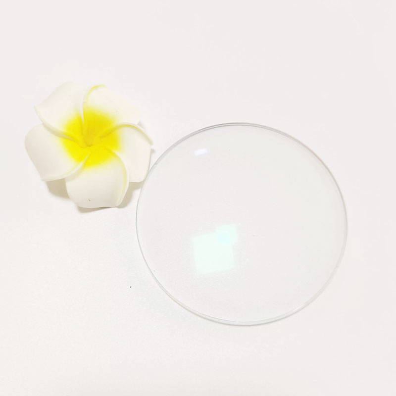 1,74 Sininen puolivalmis Single Vision -linssi