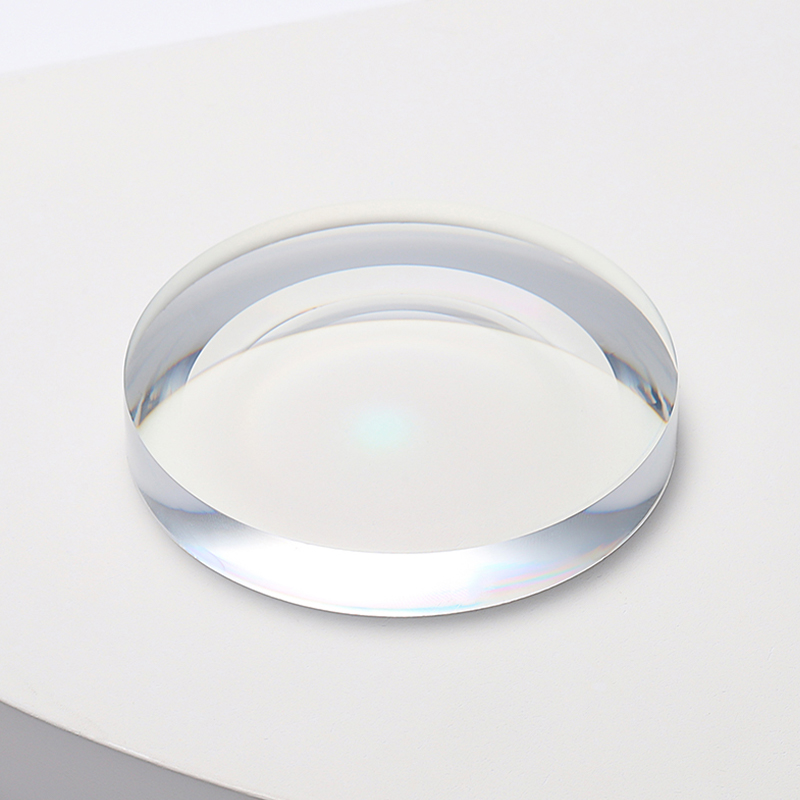 1,56 Puolivalmis Single Vision -linssi