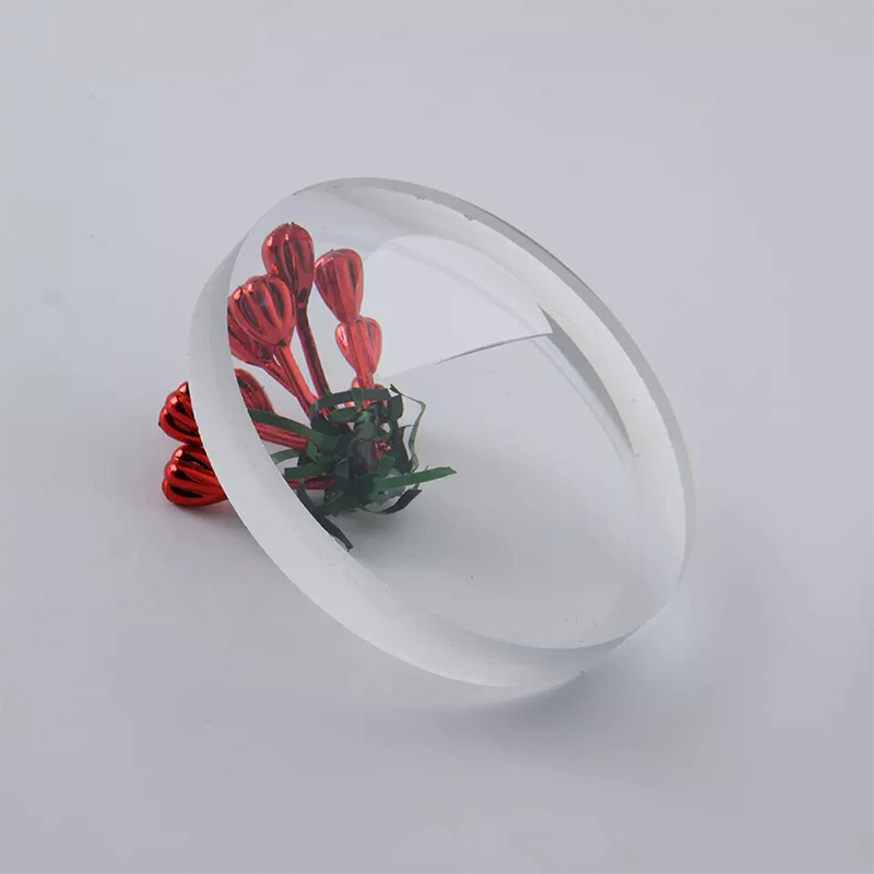 1,56 puolivalmis, tasainen bifocal linssi