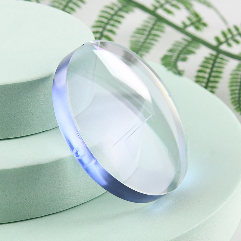 1,60 Sininen puolivalmis Single Vision -linssi