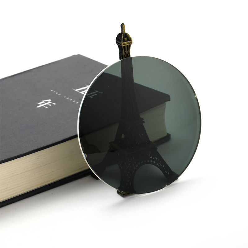 1.499 Polarisoidut linssit