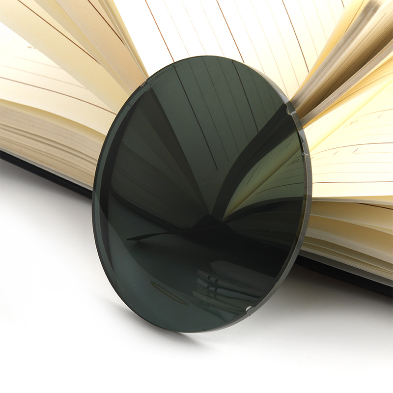 1.499 Polarisoidut linssit