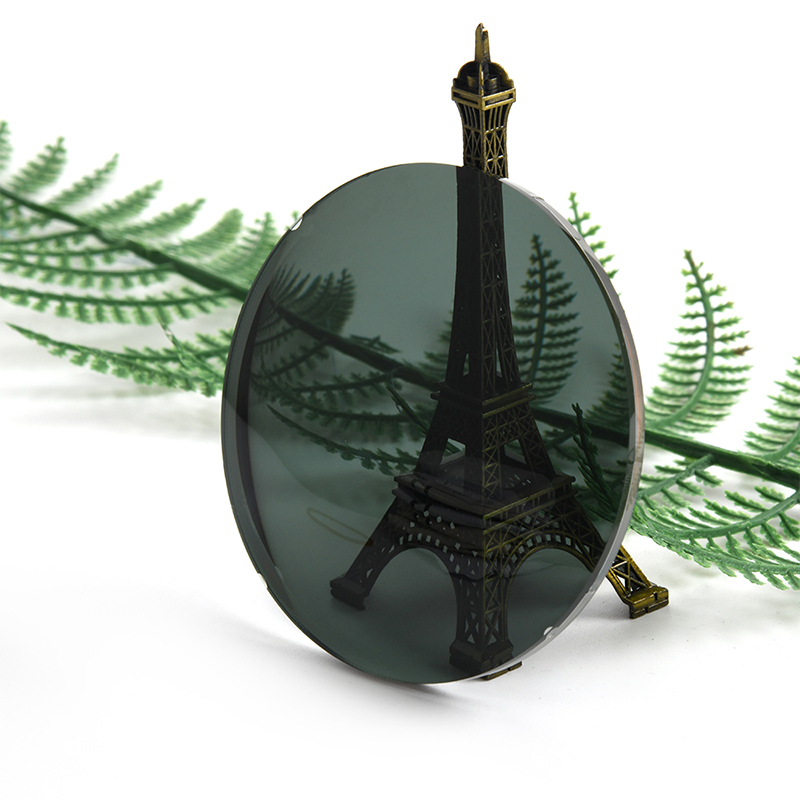 1.499 Polarisoidut linssit