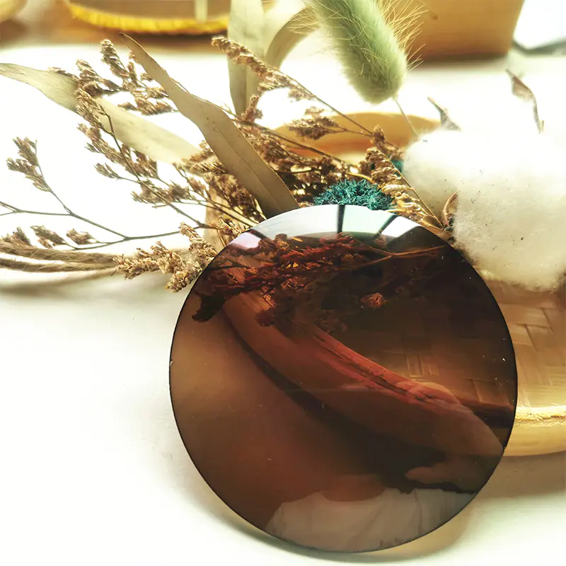 1.60 Polarisoidut linssit